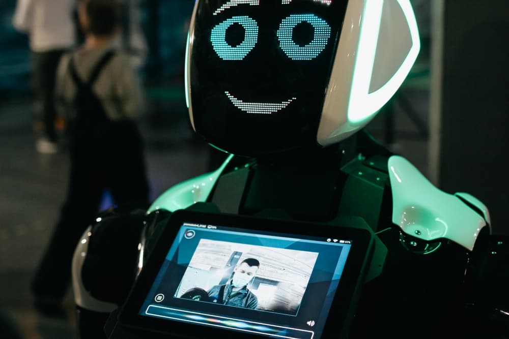 Robot